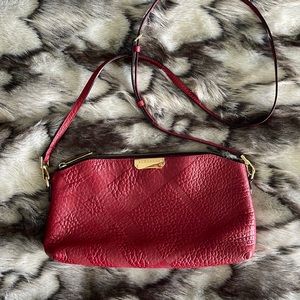 Authentic Burberry Heritage Grain Embossed Check Chichester Clutch with dust bag